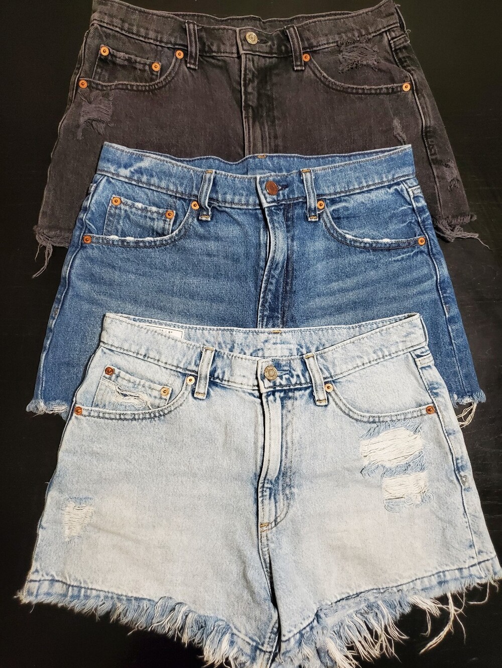 3 Pairs Of GAP High Rise 4" Denim Stride Shorts Size 6